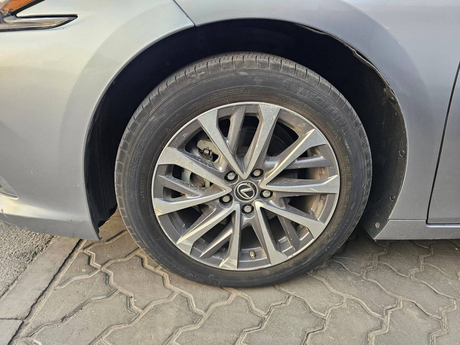 LEXUS ES 300H 2022 - Marhaba Auction Used Cars - Image 11