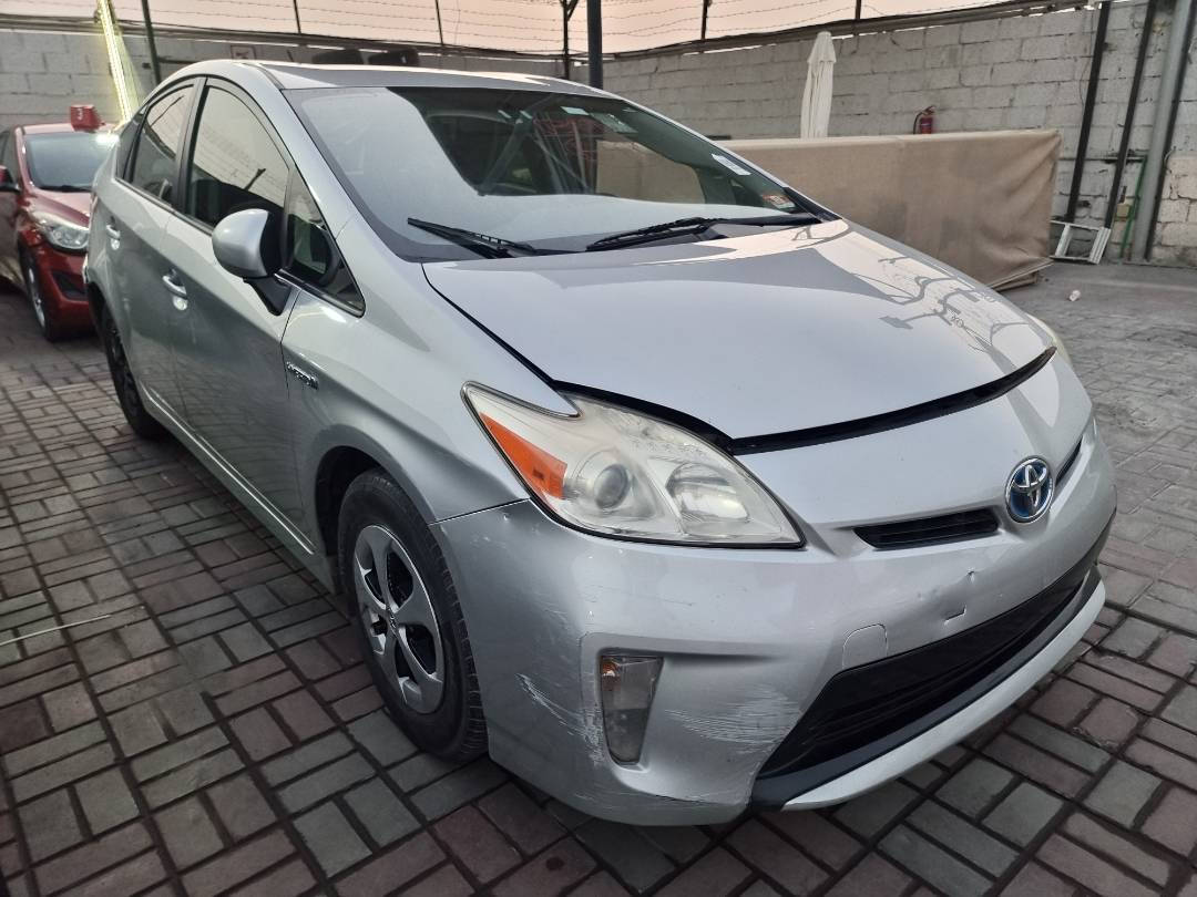 2013 TOYOTA PRIUS — 197009 Miles — Lot 3215487 — Ind. 12 - Marhaba Auctions Used Cars - Image 3