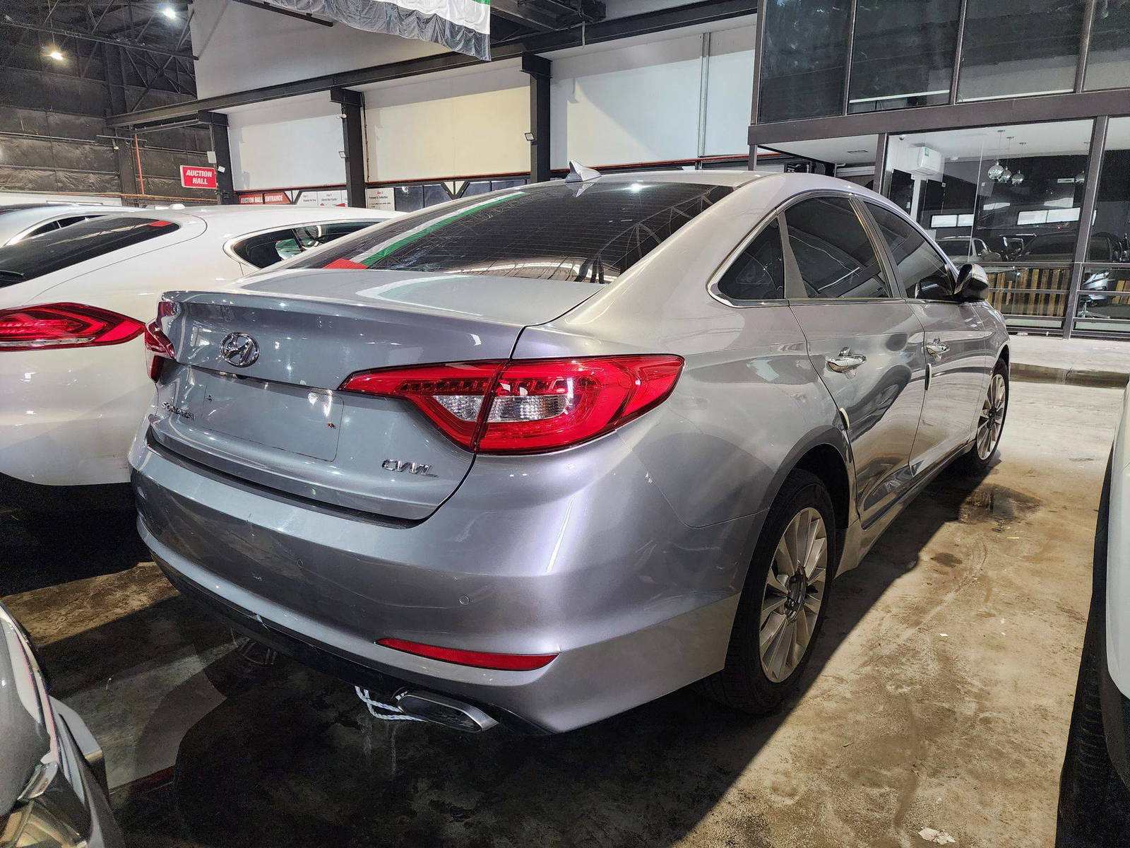 2017 HYUNDAI SONATA — 78368 KM — Lot A316816 — Souq - Marhaba Auctions Used Cars - Image 5