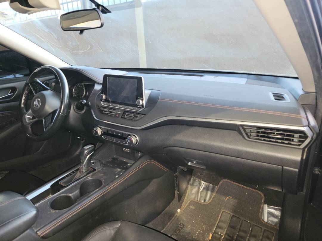 2019 NISSAN ALTIMA — 97757 Miles — Lot C160910 - Marhaba Auctions Used Cars - Image 5