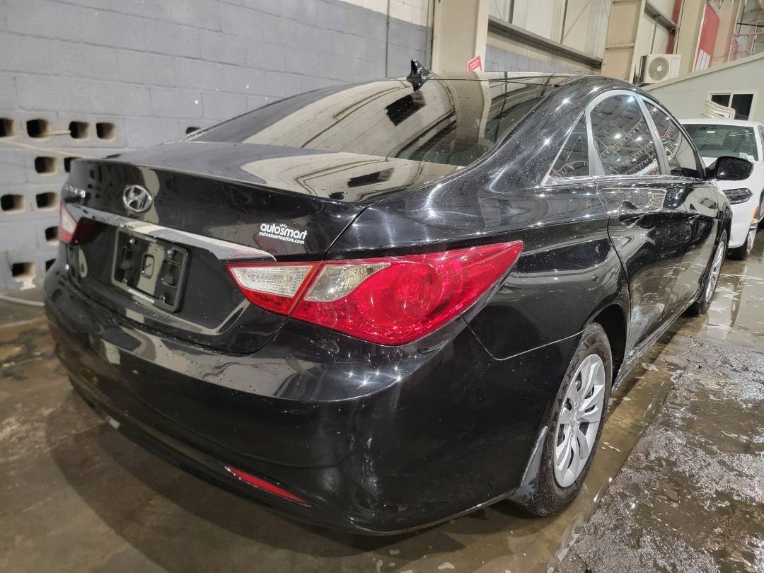 2011 HYUNDAI SONATA — 225866 Miles — Lot H107179 - Marhaba Auctions Used Cars - Image 10