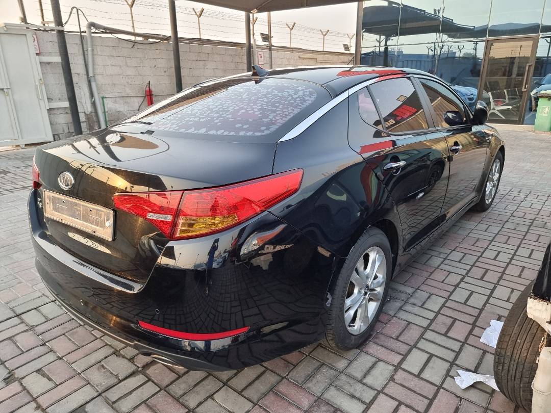 2012 KIA K5 — 172595 KM — Lot 1254187 — Main - Marhaba Auctions Used Cars - Image 4