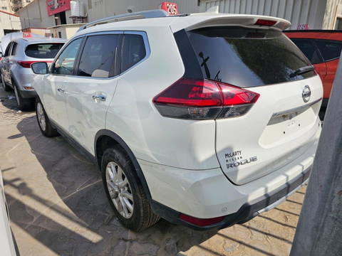 2019 NISSAN ROGUE at Marhaba Auctions