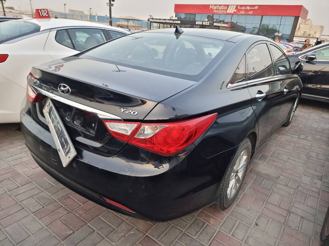 2010 HYUNDAI SONATA — 136786 KM — Lot 78658 — Main - Marhaba Auctions Used Cars - Image 5