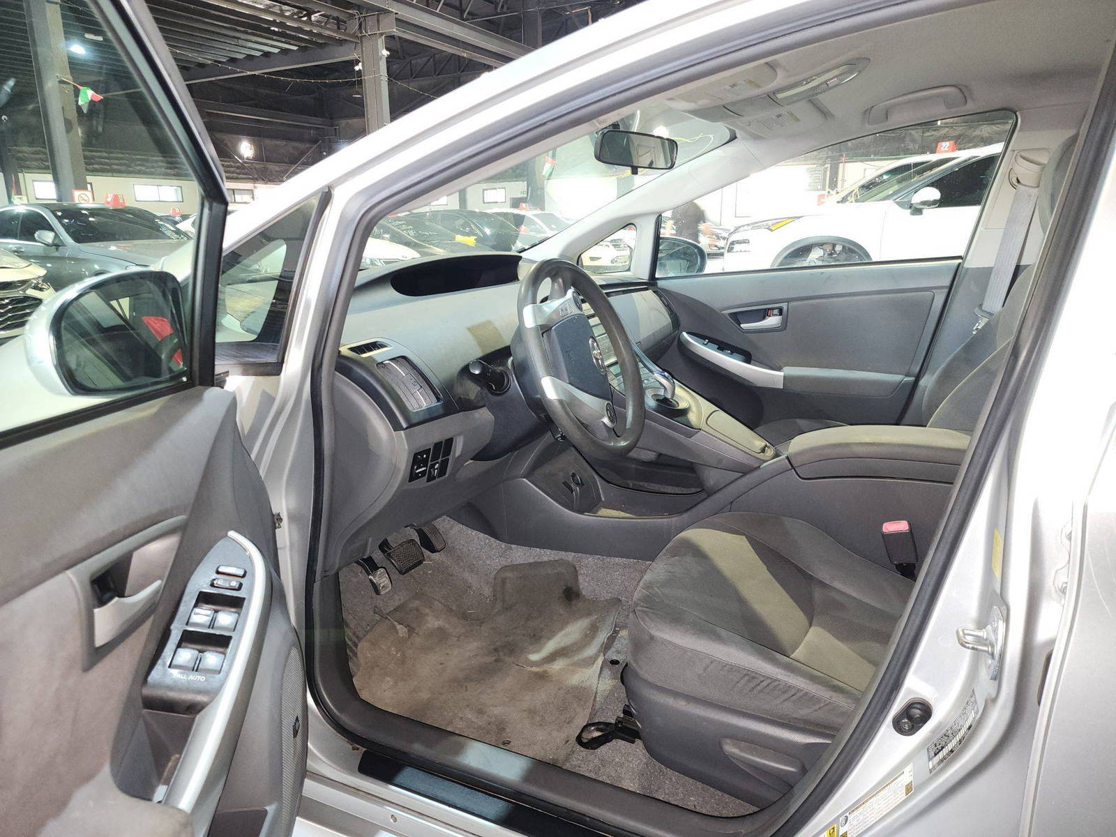 TOYOTA PRIUS 2010 - Marhaba Auction Used Cars - Image 9