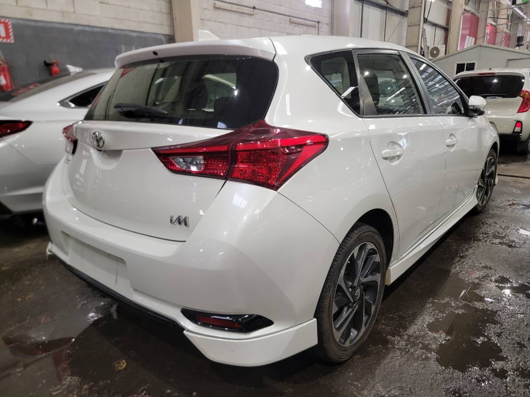 2018 TOYOTA COROLLA — 118522 Miles — Lot 38810996 — Main - Marhaba Auctions Used Cars - Image 3