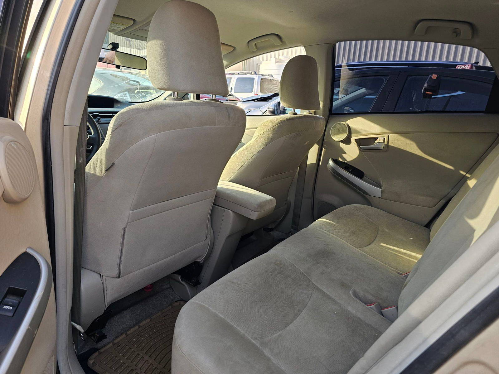 TOYOTA PRIUS 2010 - Marhaba Auction Used Cars - Image 7