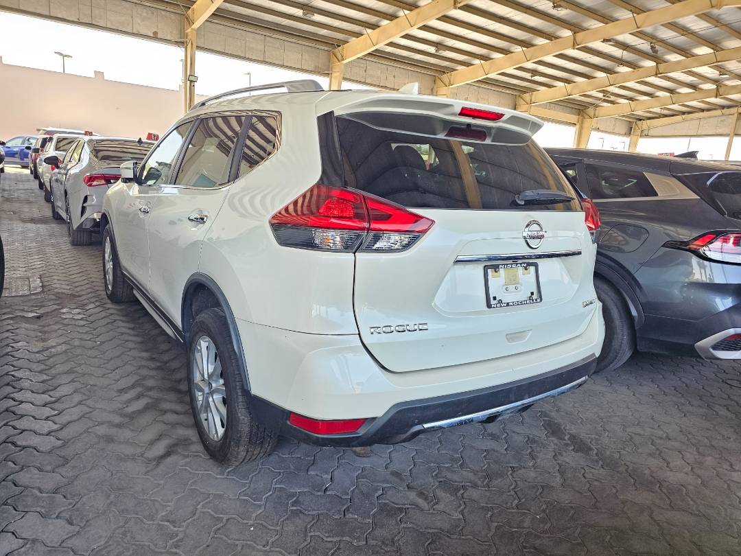 NISSAN ROGUE
