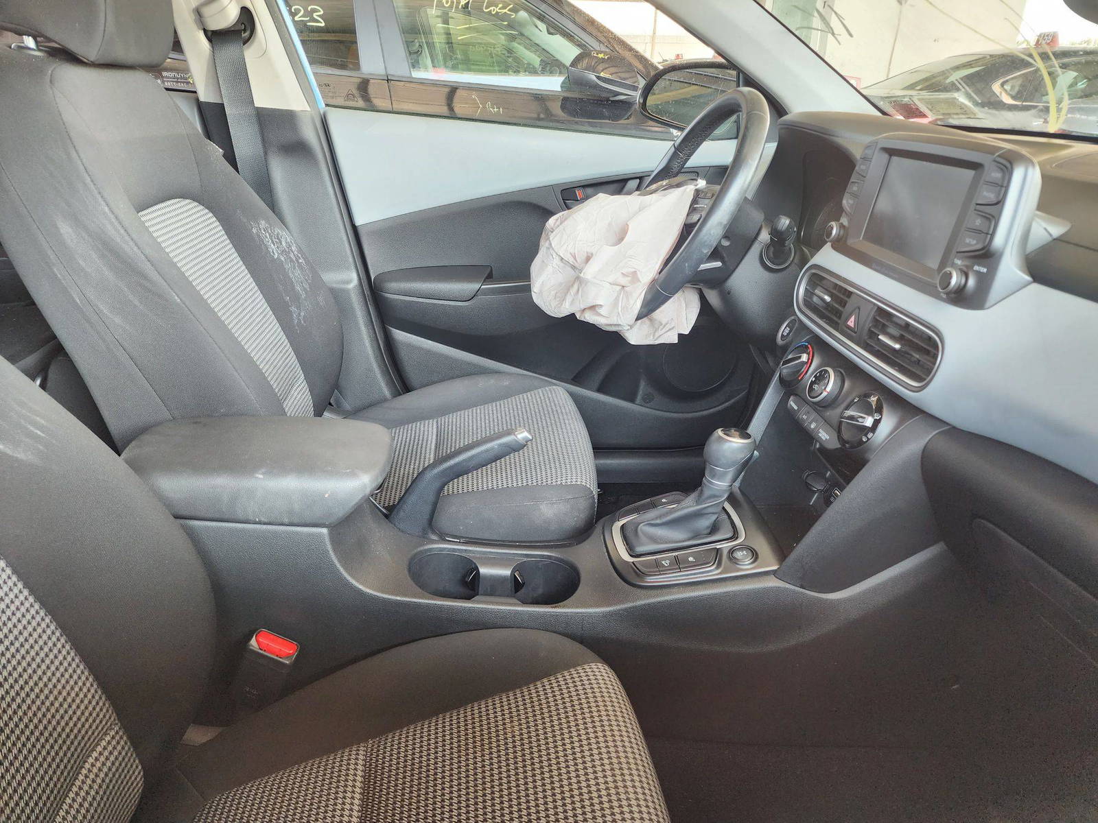 2019 HYUNDAI KONA — 37303 Miles — Lot 37607592 - Marhaba Auctions Used Cars - Image 8