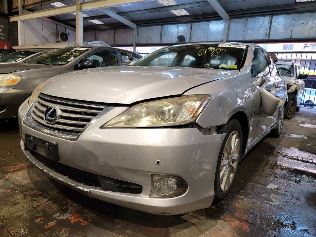 2011 LEXUS ES 350 — 126899 Miles — Lot 2461900 — Main - Marhaba Auctions Used Cars - Image 5