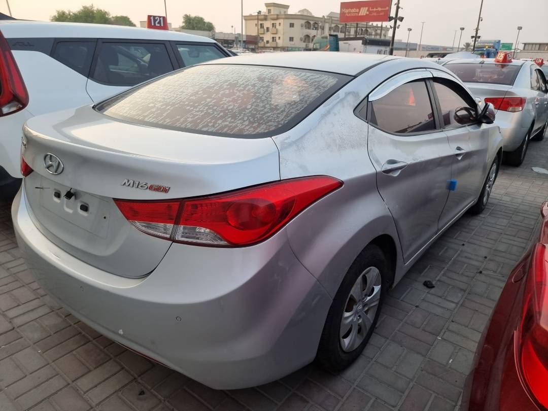 2011 HYUNDAI AVANTE — 200924 KM — Lot 215478 — Main - Marhaba Auctions Used Cars - Image 4
