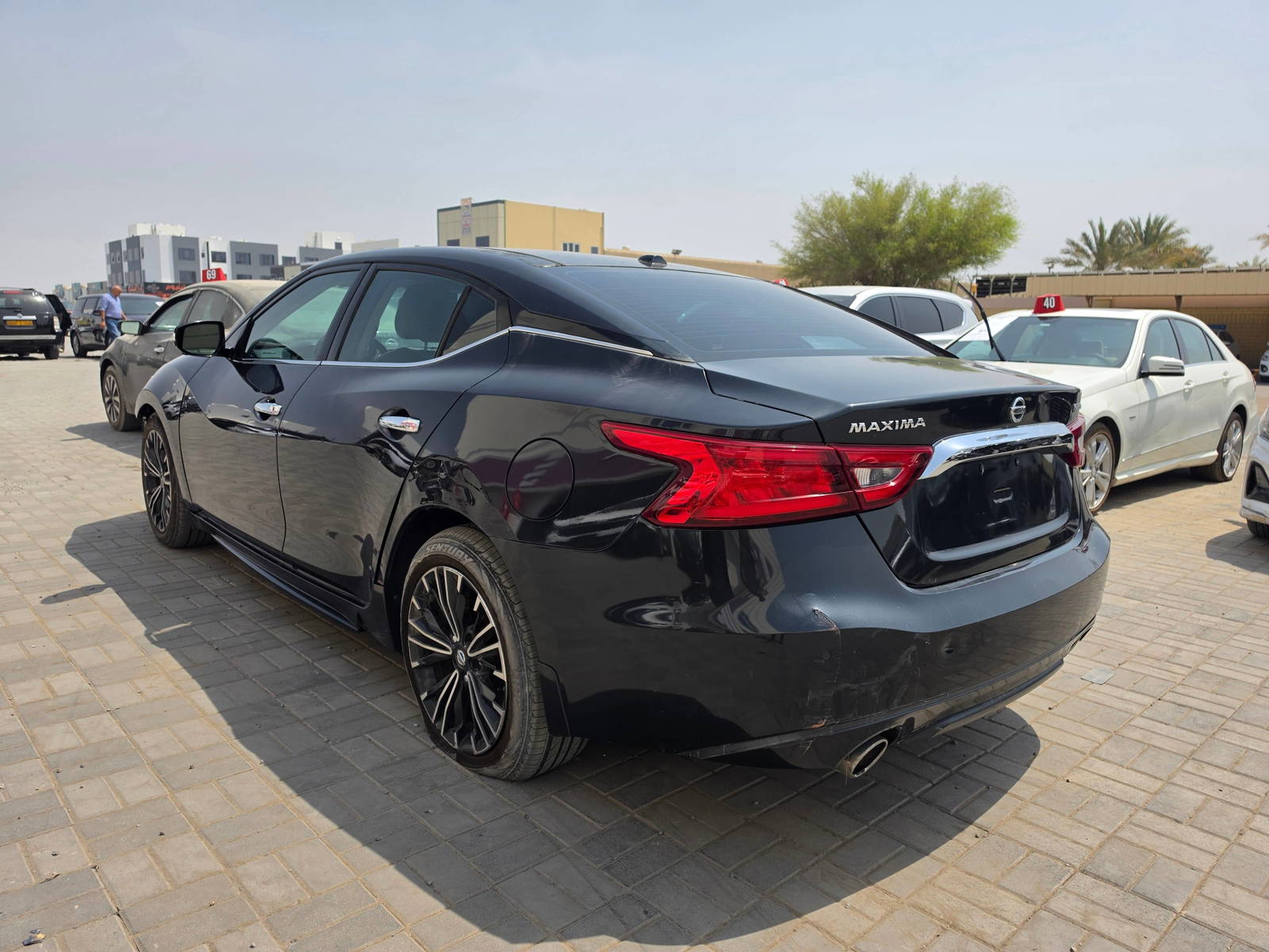 2016 NISSAN MAXIMA — 209366 Miles — Lot 44233388 - Marhaba Auctions Used Cars - Image 4
