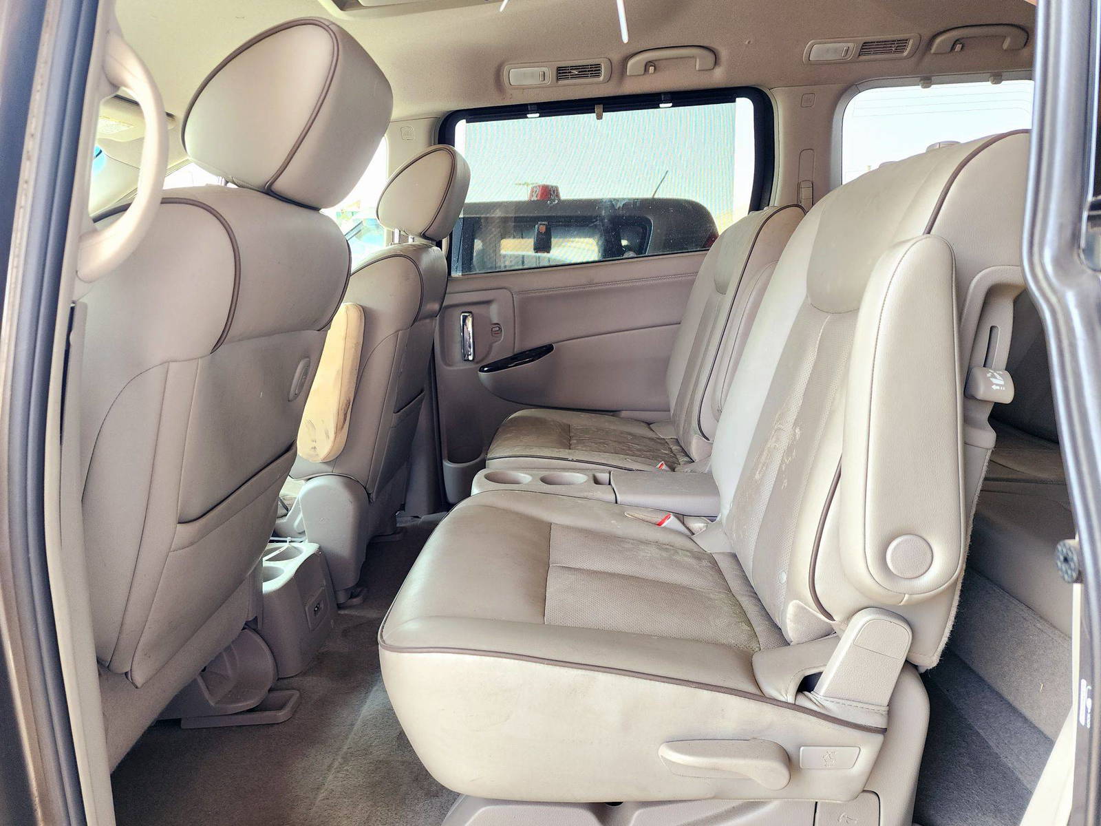 2016 NISSAN QUEST — 155787 Miles — Lot 82775804 — Souq - Marhaba Auctions Used Cars - Image 6