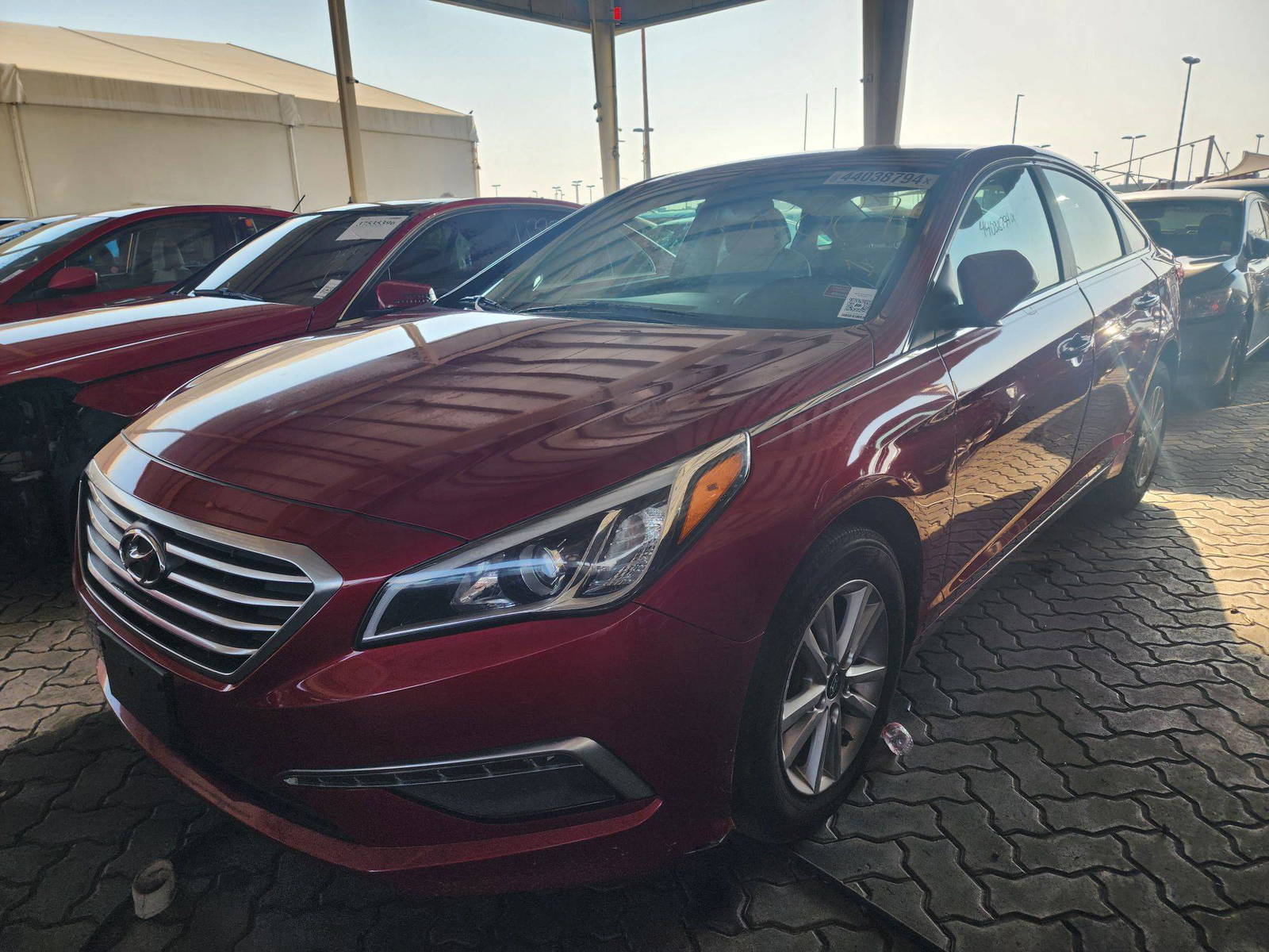 2015 HYUNDAI SONATA — 113423 Miles — Lot 44038794 — Souq - Marhaba Auctions Used Cars - Image 4