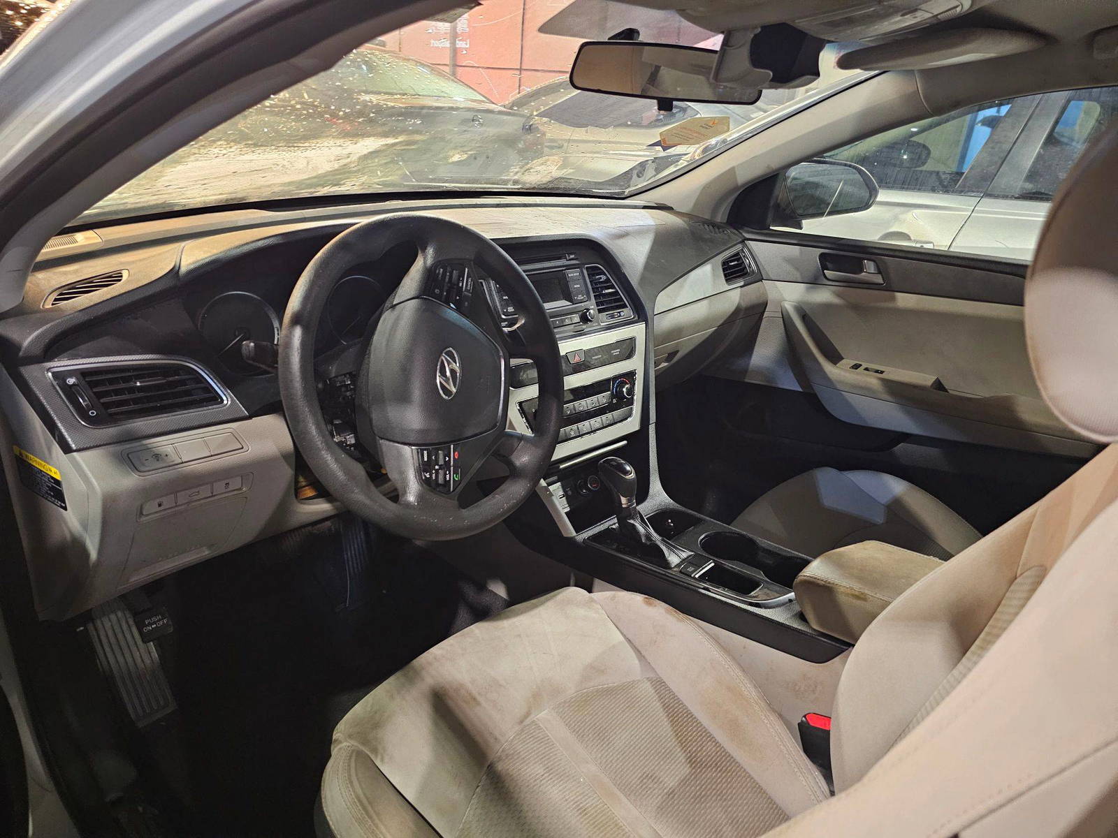 2015 HYUNDAI SONATA — 163080 Miles — Lot H221422 — Main - Marhaba Auctions Used Cars - Image 8