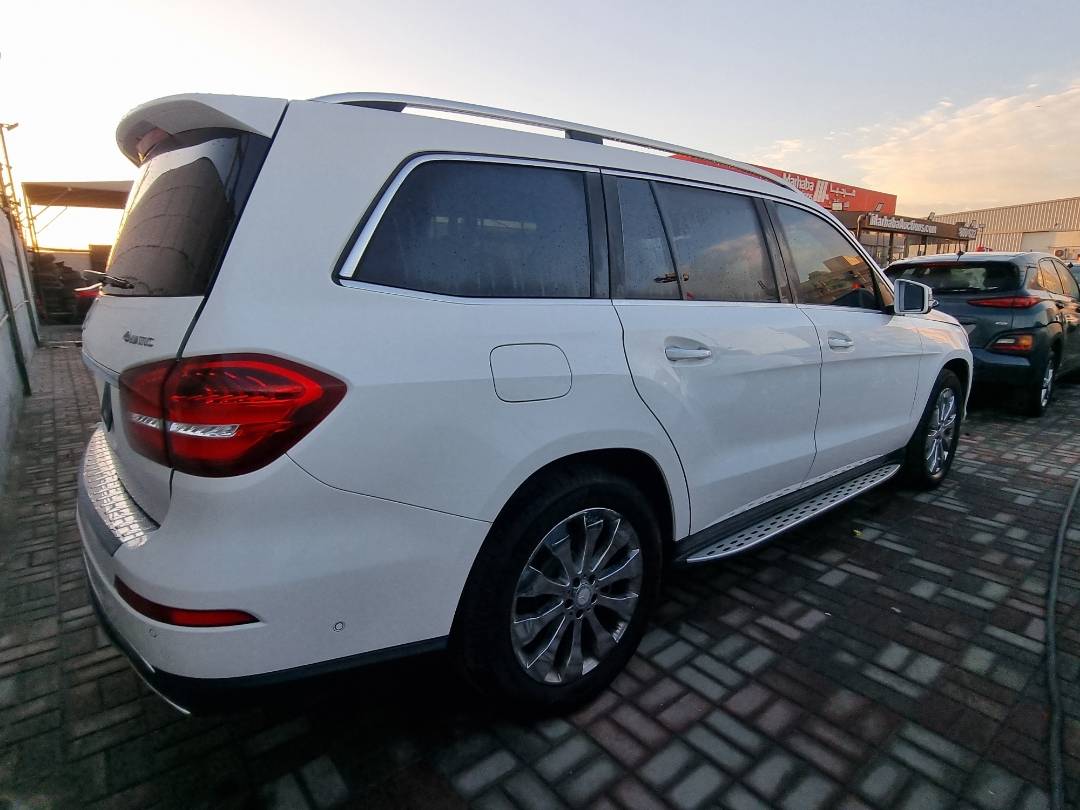 2017 MERCEDES BENZ GLS 450 — 163456 Miles — Lot 804586 — Ind. 12 - Marhaba Auctions Used Cars - Image 5