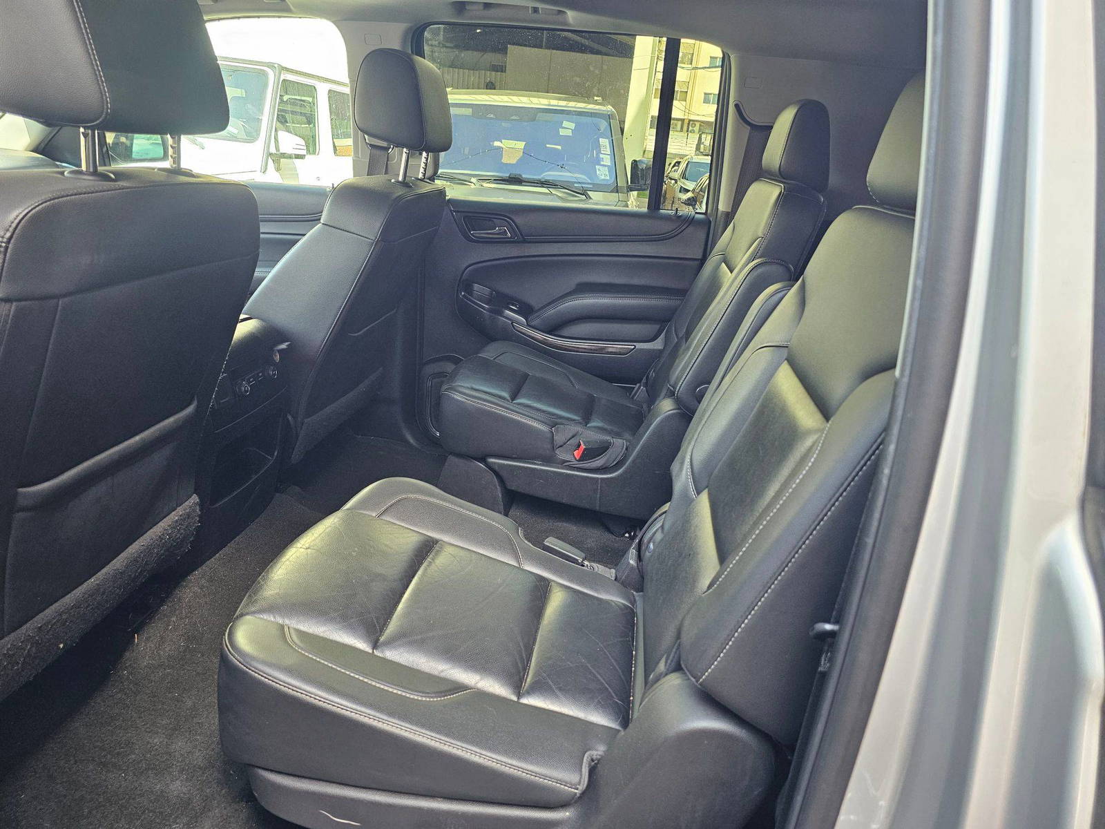 CHEVROLET SUBURBAN 2018 - Marhaba Auction Used Cars - Image 9