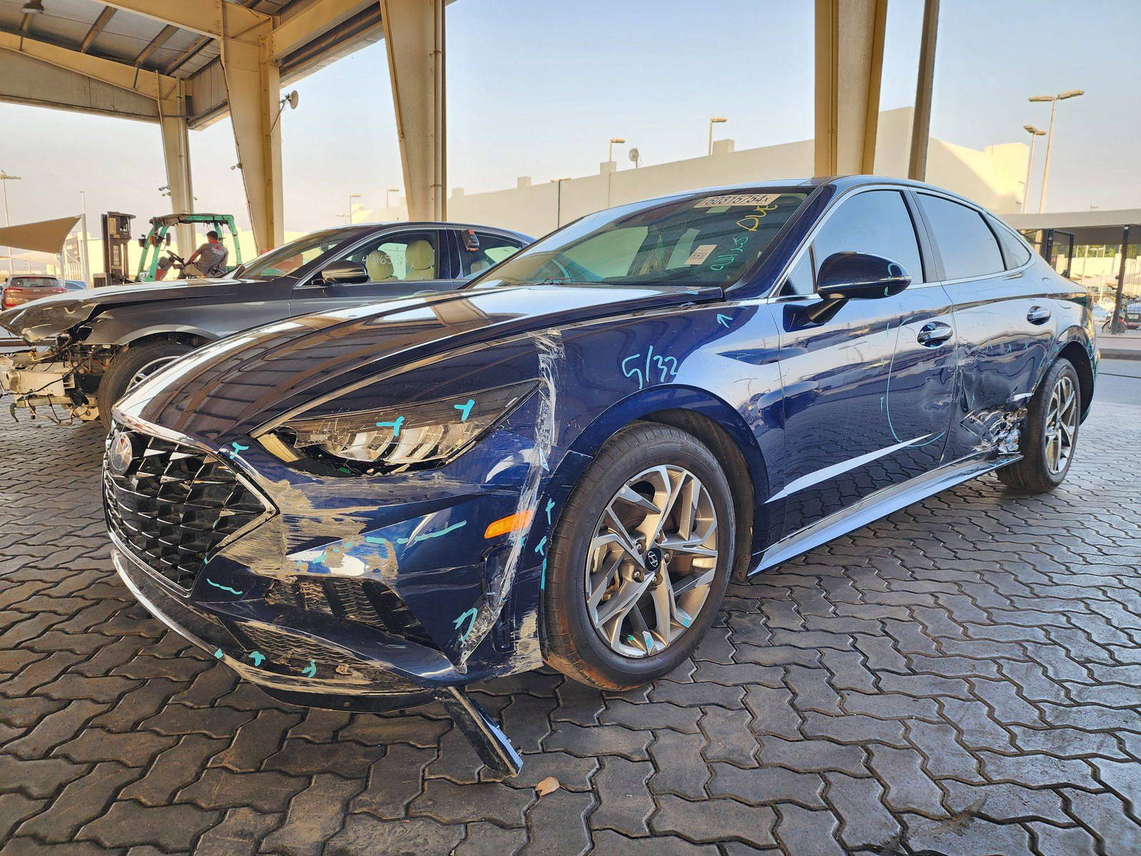 2021 HYUNDAI SONATA — 32629 Miles — Lot H128311 — Souq - Marhaba Auctions Used Cars - Image 5