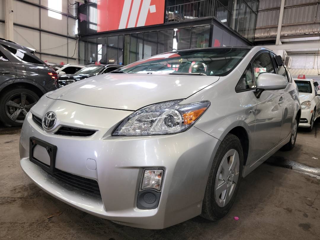 2010 TOYOTA PRIUS — Lot 077350 — Main - Marhaba Auctions Used Cars - Image 8