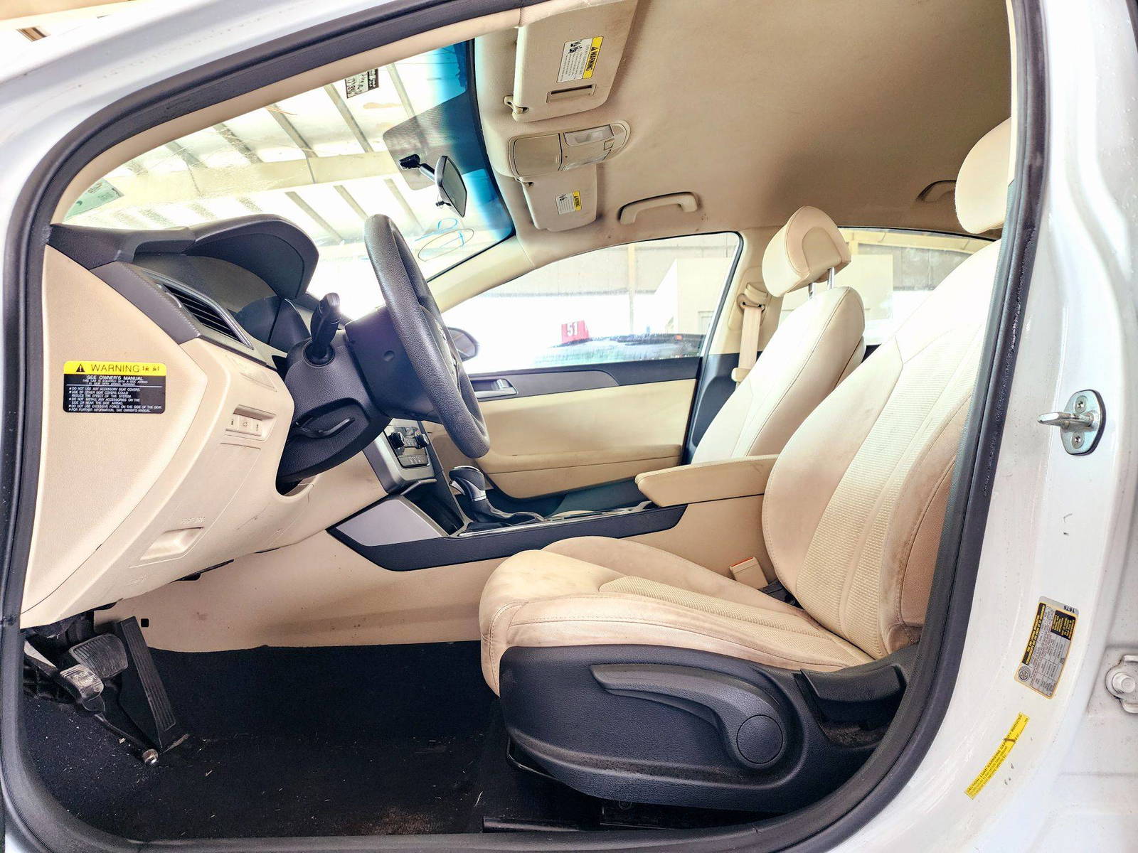 2015 HYUNDAI SONATA — 133896 Miles — Lot 39919659 — Souq - Marhaba Auctions Used Cars - Image 8