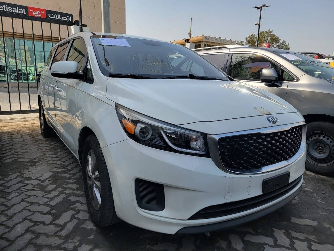 2015 KIA SEDONA — 98822 Miles — Lot 38812679 — Main - Marhaba Auctions Used Cars - Image 3