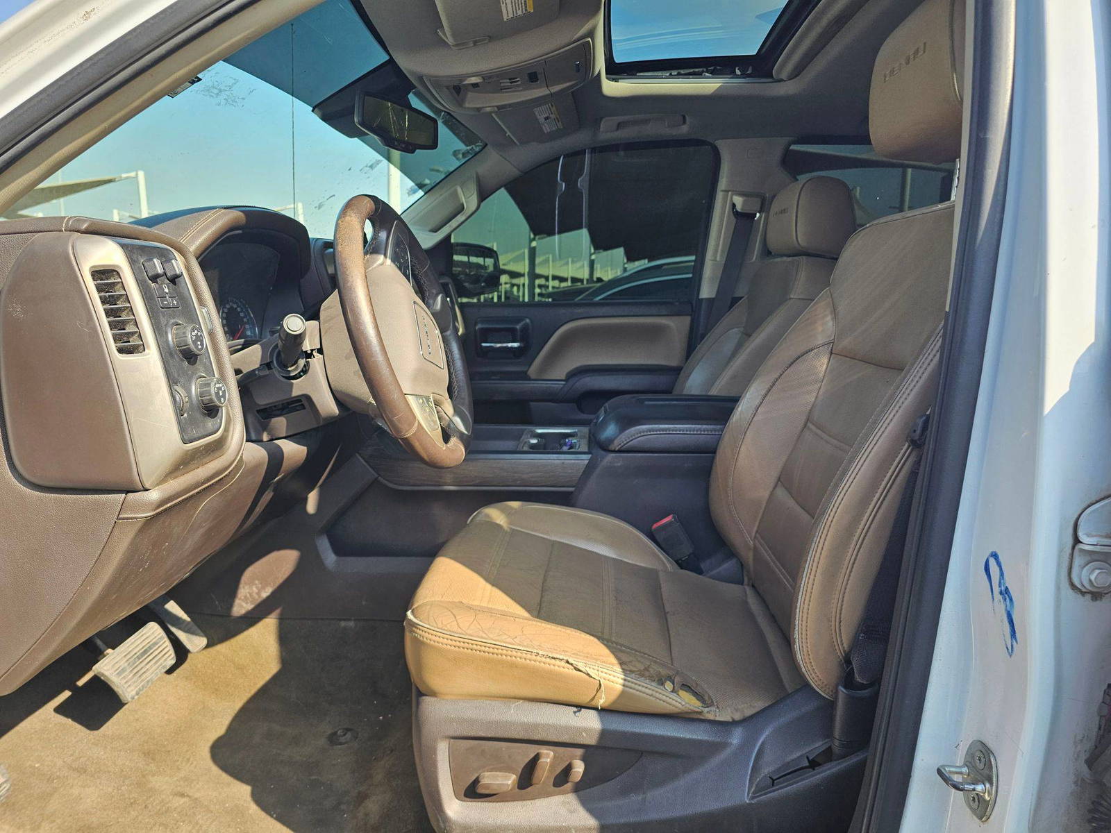 GMC SIERRA, K1500 DENALI 2017 - Marhaba Auction Used Cars - Image 8