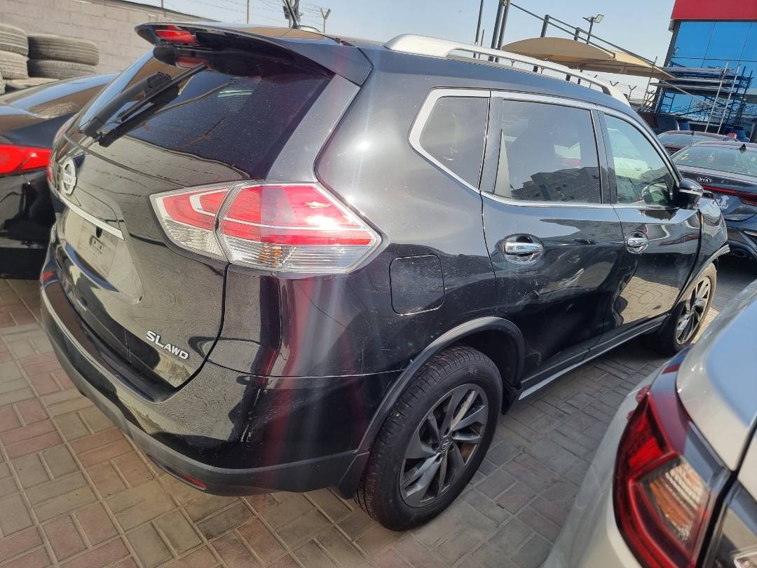 2015 NISSAN ROGUE — 174593 Miles — Lot 64003 — Ind. 12 - Marhaba Auctions Used Cars - Image 4