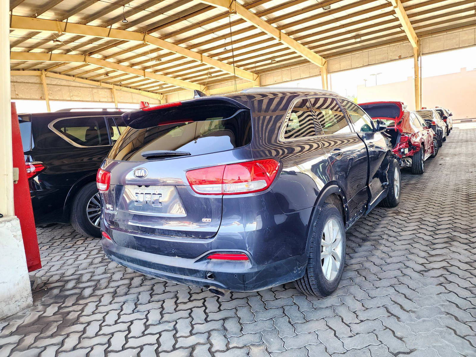 2017 KIA SORENTO — 116261 Miles — Lot 9HG197170 — Souq - Marhaba Auctions Used Cars - Image 3