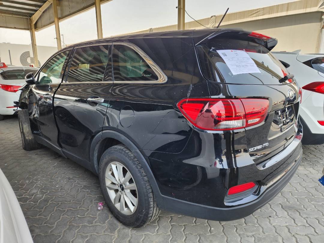 2020 KIA SORENTO — 99532 Miles — Lot 44733404 — Souq - Marhaba Auctions Used Cars - Image 11