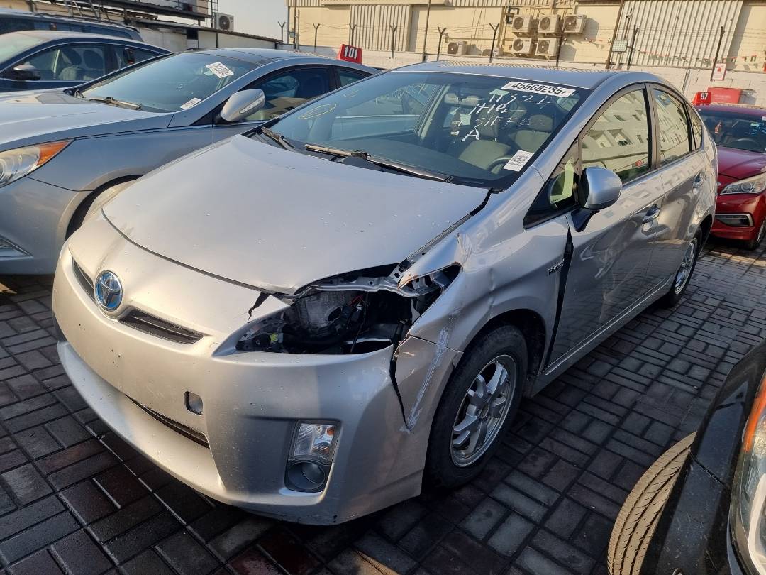 2011 TOYOTA PRIUS — 222611 Miles — Lot 215478 — Ind. 12 - Marhaba Auctions Used Cars - Image 3