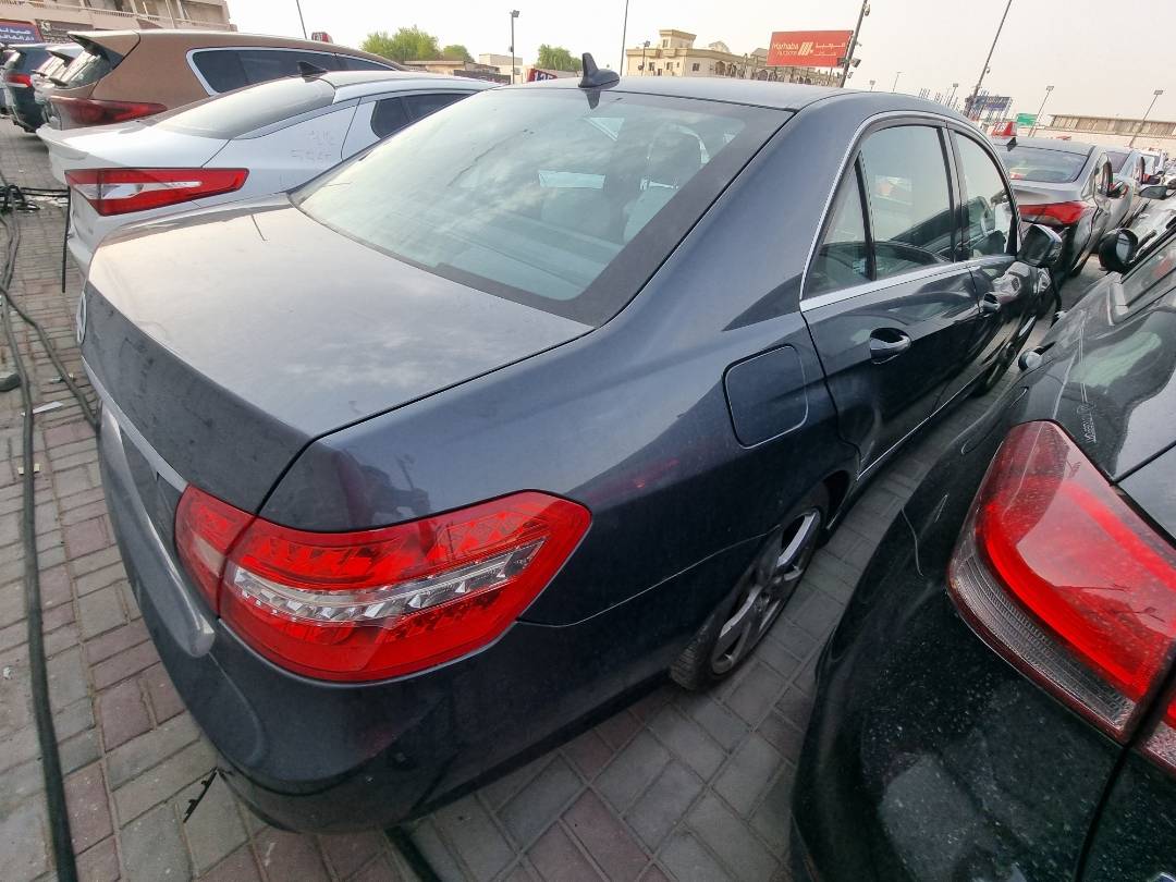 2011 MERCEDES BENZ E 350 — 126119 Miles — Lot 328278 — Ind. 12 - Marhaba Auctions Used Cars - Image 3