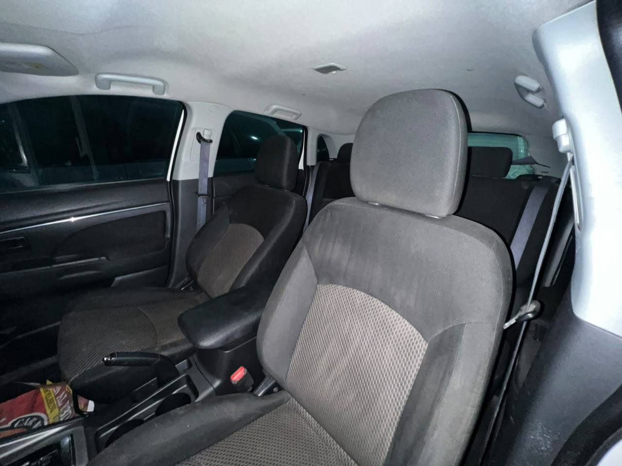 2018 MITSUBISHI Asex — Lot U4KU700756 - Marhaba Auctions Used Cars - Image 9
