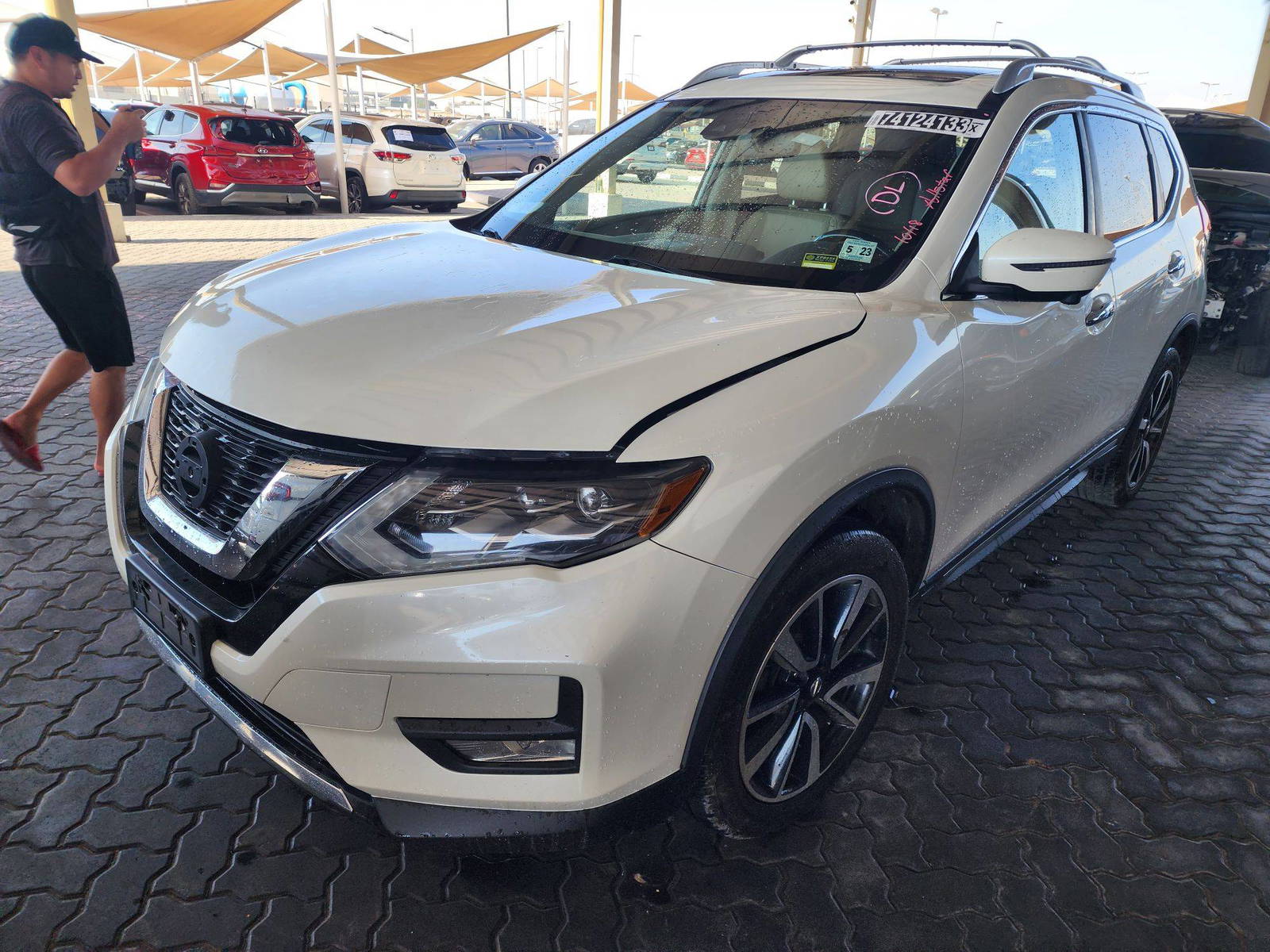 2018 NISSAN ROGUE — 137892 Miles — Lot 74124133 - Marhaba Auctions Used Cars - Image 10