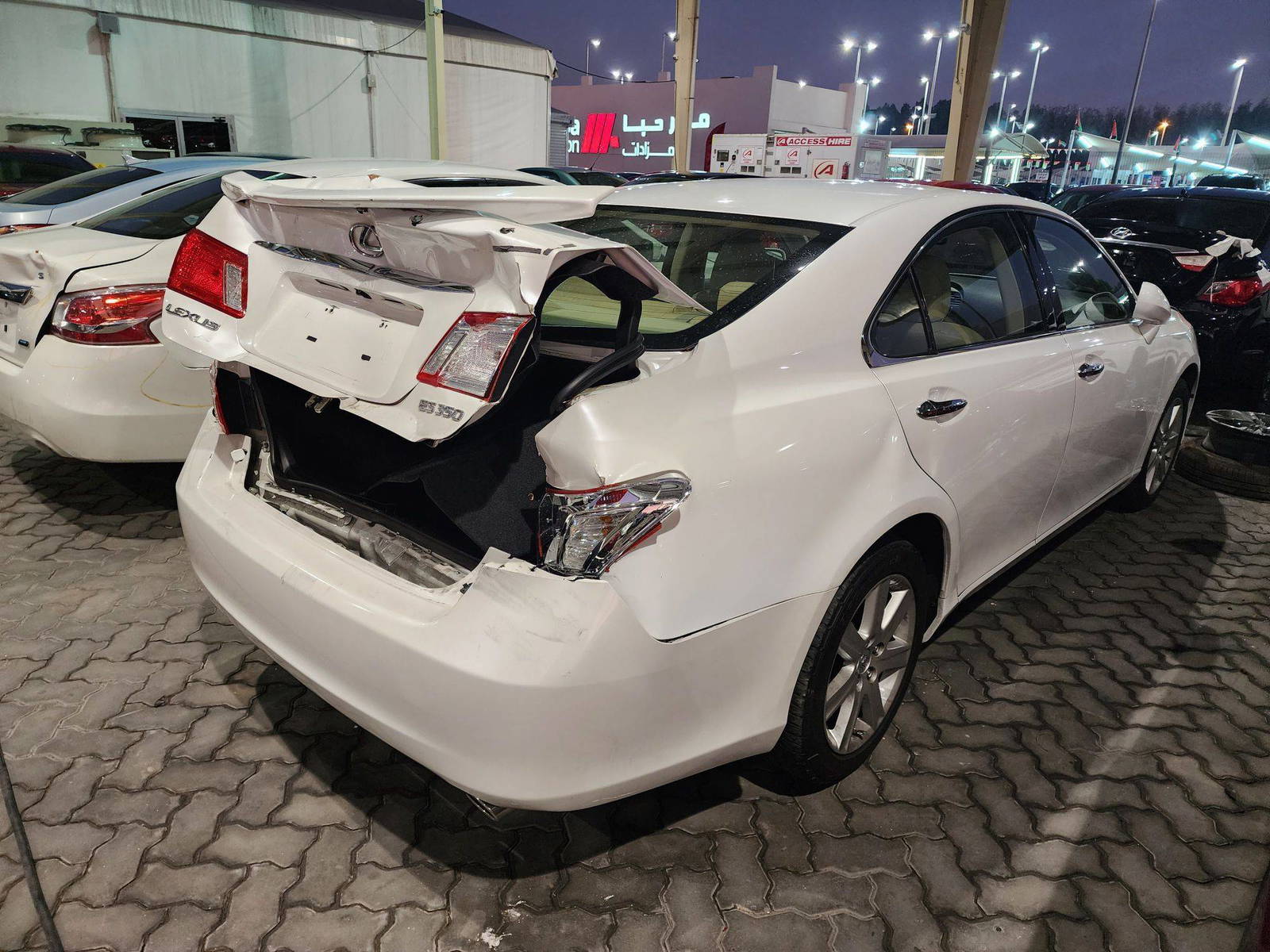 2009 LEXUS ES 350 — 215211 Miles — Lot 71502493 - Marhaba Auctions Used Cars - Image 4