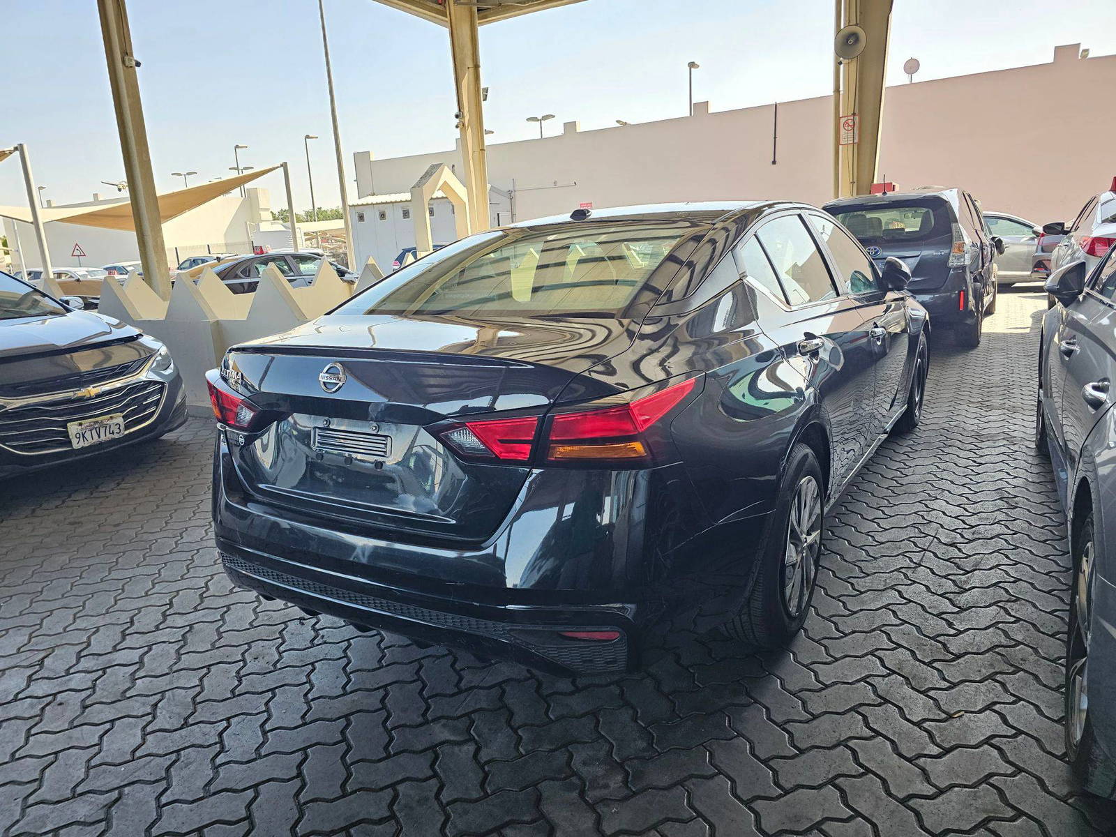 2020 NISSAN ALTIMA — 154892 Miles — Lot C272347 — Souq - Marhaba Auctions Used Cars - Image 3