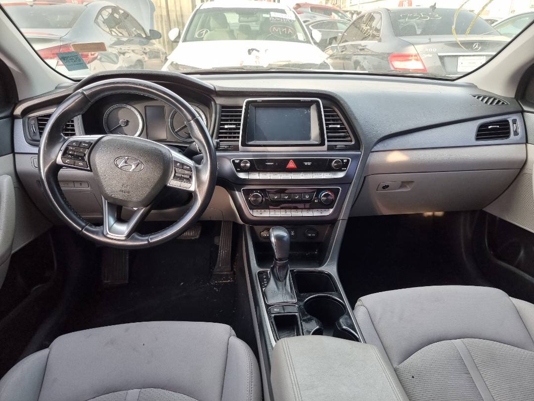 2018 HYUNDAI SONATA — 101497 Miles — Lot 215478 — Souq - Marhaba Auctions Used Cars - Image 7