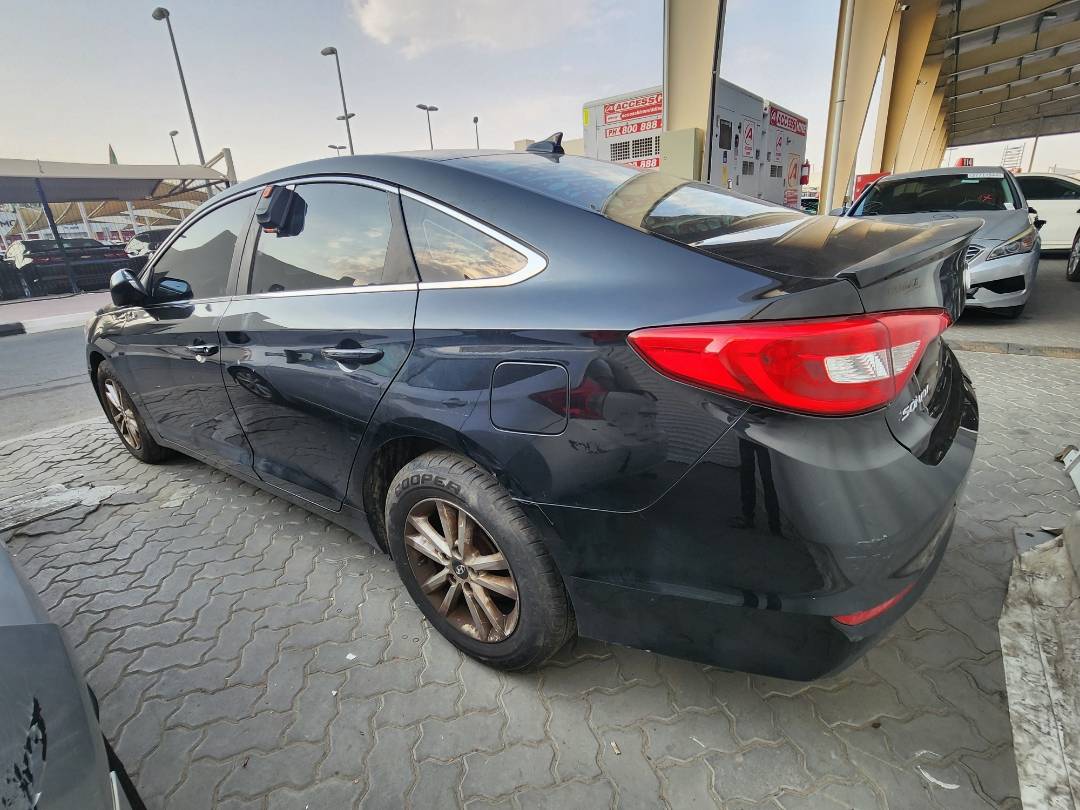 2015 HYUNDAI SONATA — 136556 Miles — Lot H014196 — Souq - Marhaba Auctions Used Cars - Image 8