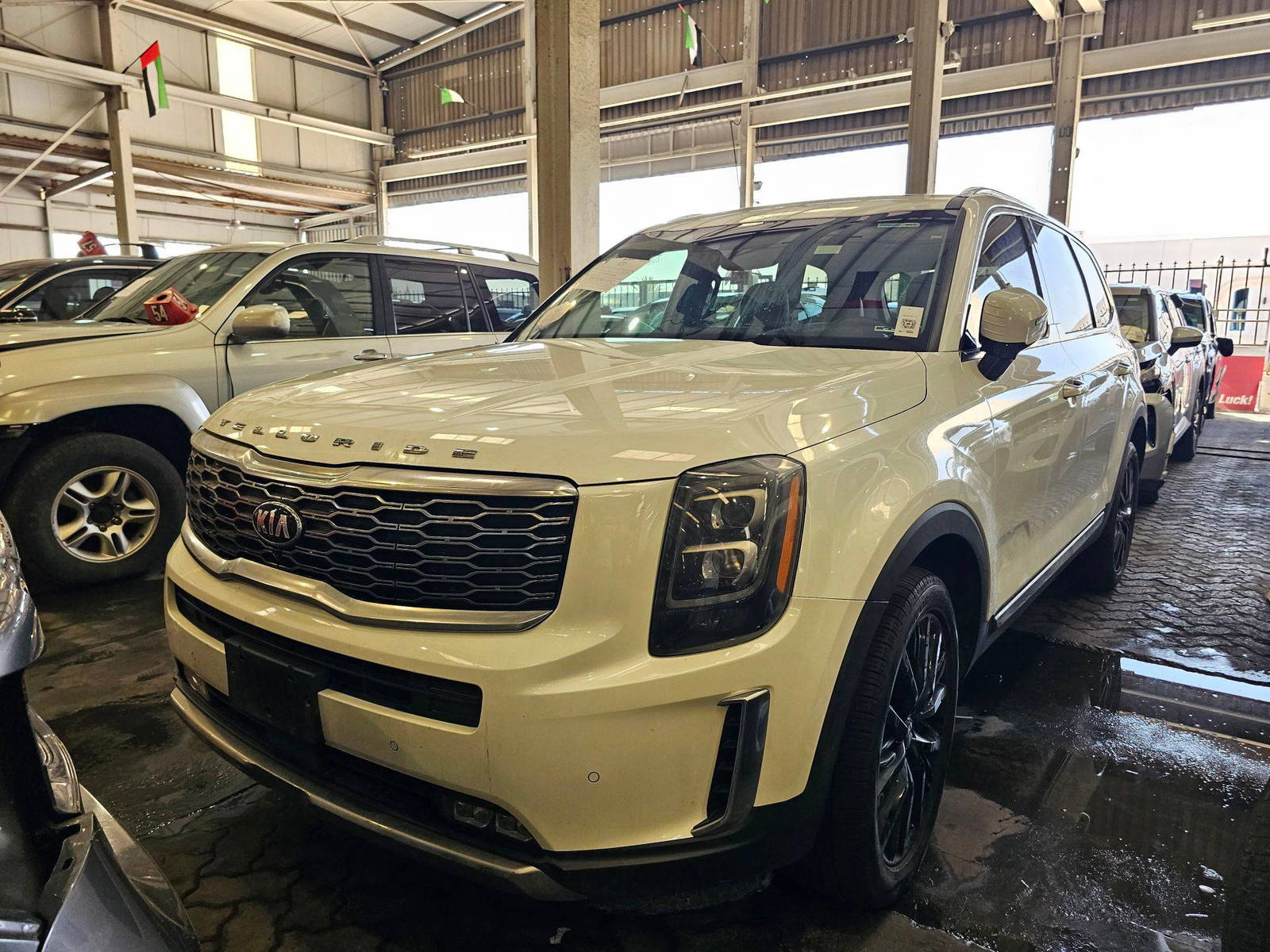 2020 KIA TELLURIDE — 77752 Miles — Lot 96320235 — Main - Marhaba Auctions Used Cars - Image 3