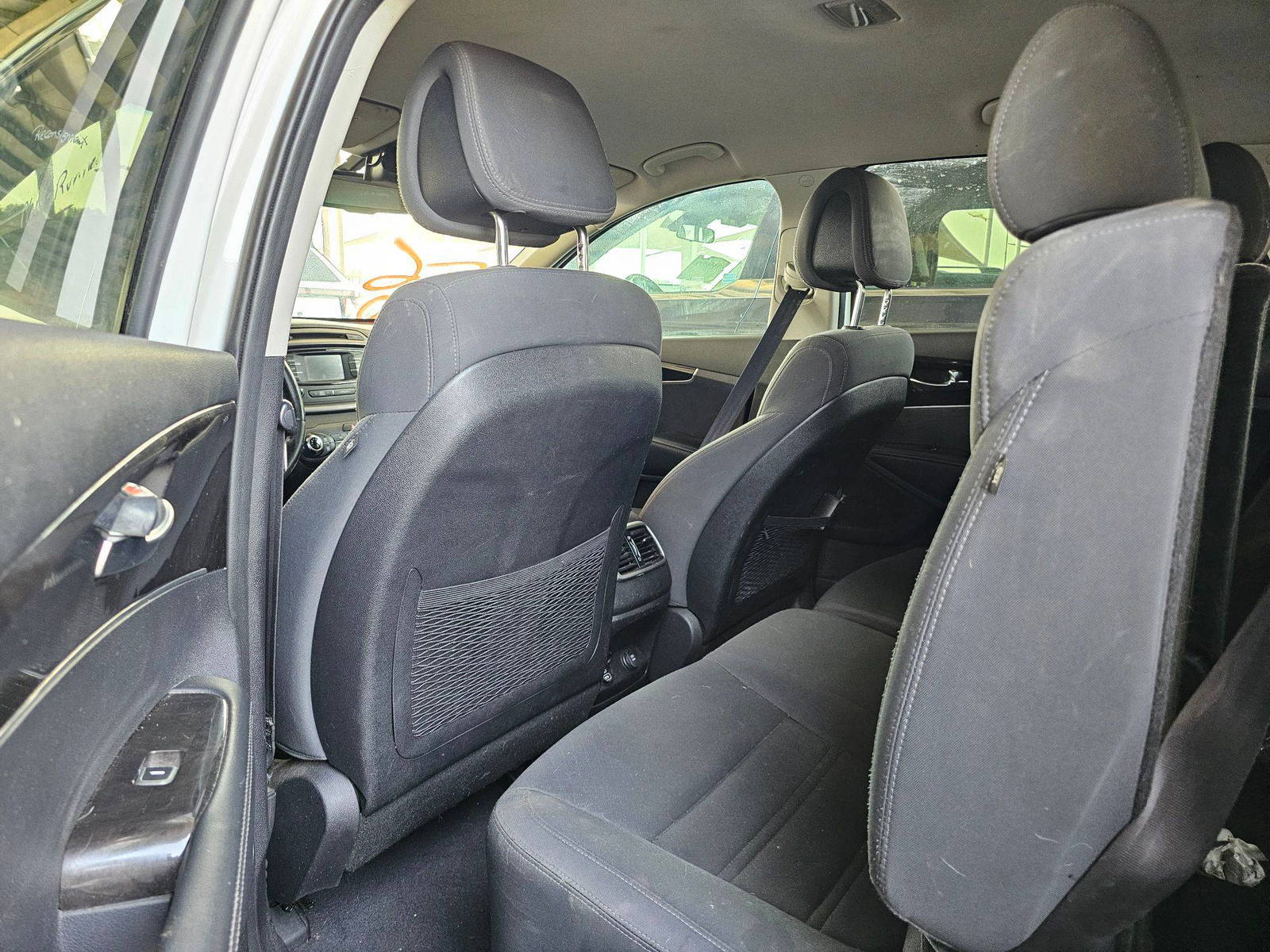 2016 KIA SORENTO — 119936 Miles — Lot 1251449 — Souq - Marhaba Auctions Used Cars - Image 6