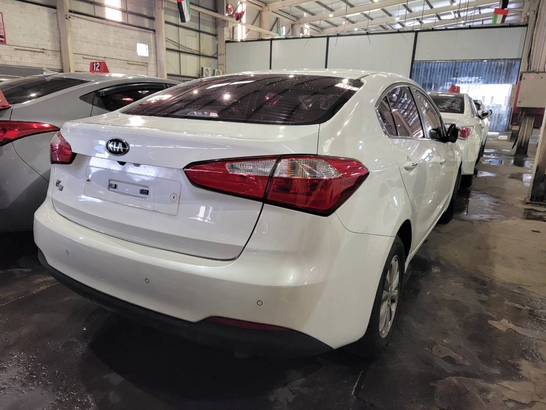2015 KIA K3 — 198288 KM — Lot 12BFA925316 — Main - Marhaba Auctions Used Cars - Image 3