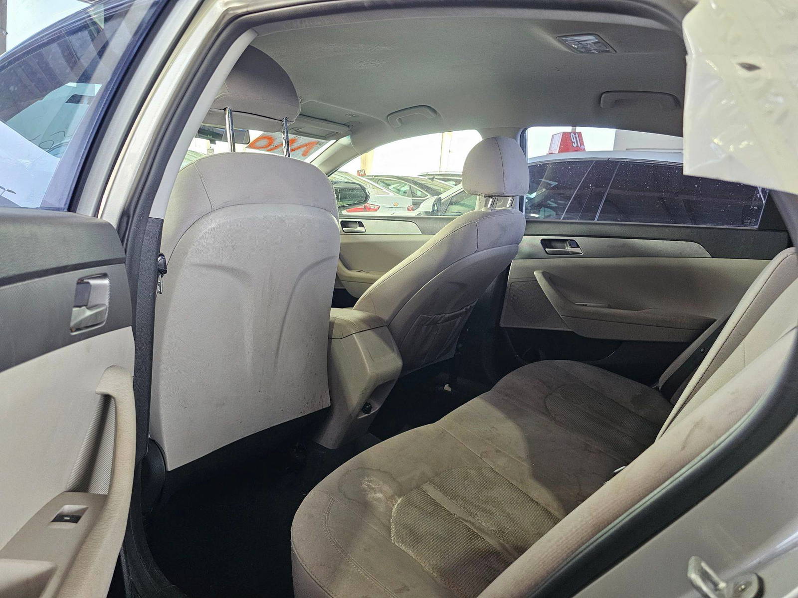 2019 HYUNDAI SONATA — 89299 Miles — Lot 3KH752663 — Souq - Marhaba Auctions Used Cars - Image 6