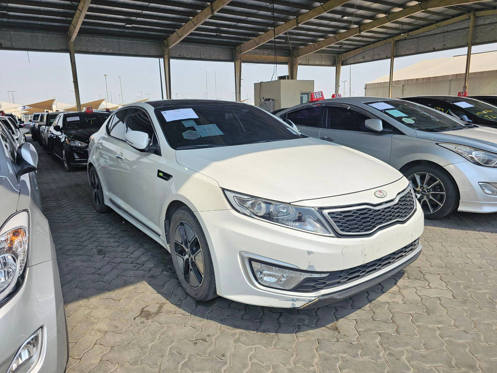 2012 KIA K5 — 266164 KM — Lot 05727 — Main - Marhaba Auctions Used Cars - Image 4