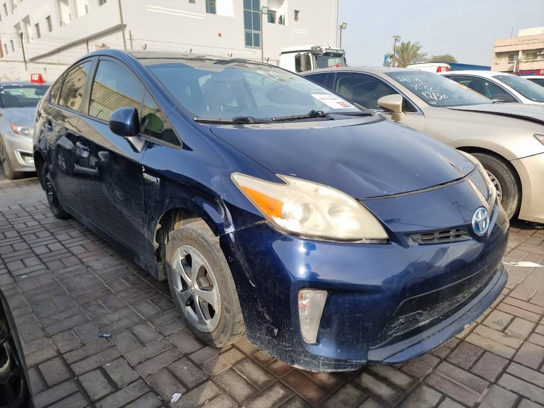 2013 TOYOTA PRIUS — 253538 Miles — Lot 125478 — Ind. 12 - Marhaba Auctions Used Cars - Image 3
