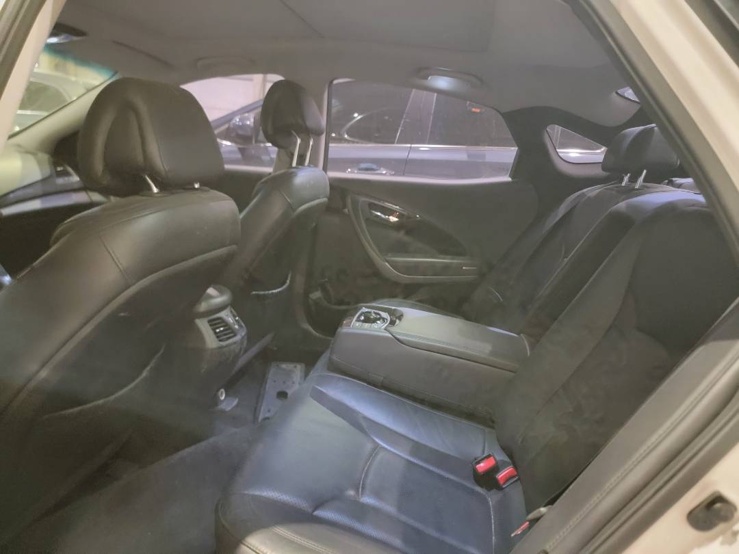 2012 HYUNDAI GRANDEUR — 219526 KM — Lot CBCA218125 — Main - Marhaba Auctions Used Cars - Image 6