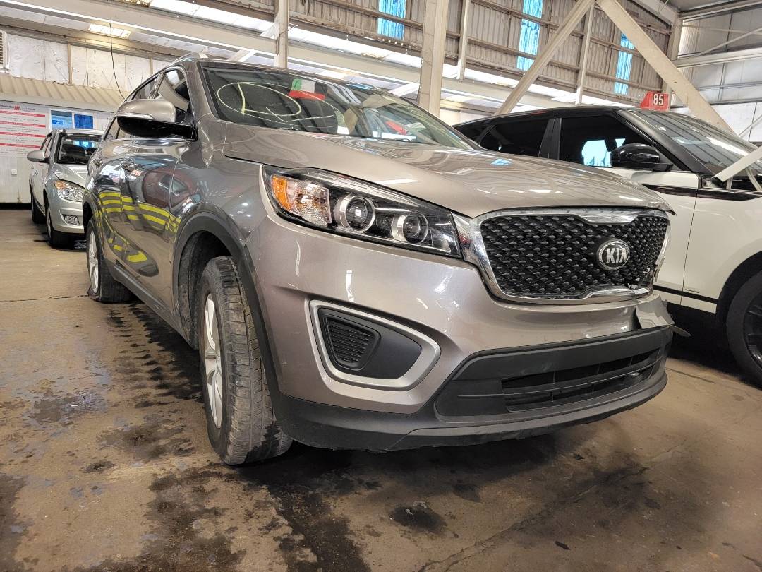 2017 KIA SORENTO — 149058 Miles — Lot G242659 — Main - Marhaba Auctions Used Cars - Image 4