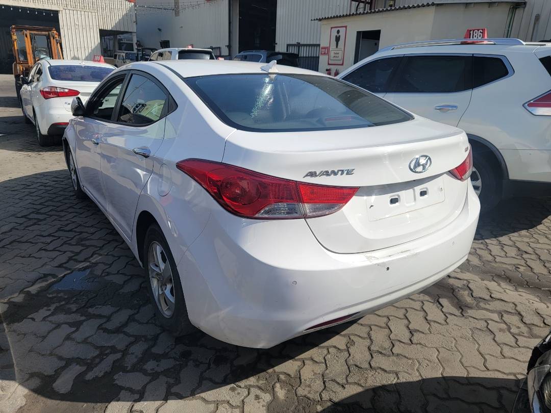 2013 HYUNDAI AVANTE — 182036 KM — Lot 717145 — Main - Marhaba Auctions Used Cars - Image 6