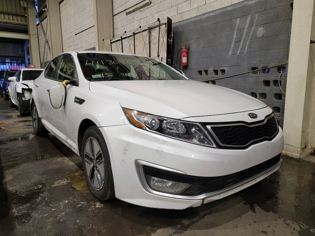 2011 KIA OPTIMA — 100308 Miles — Lot 41130365 — Main - Marhaba Auctions Used Cars - Image 4