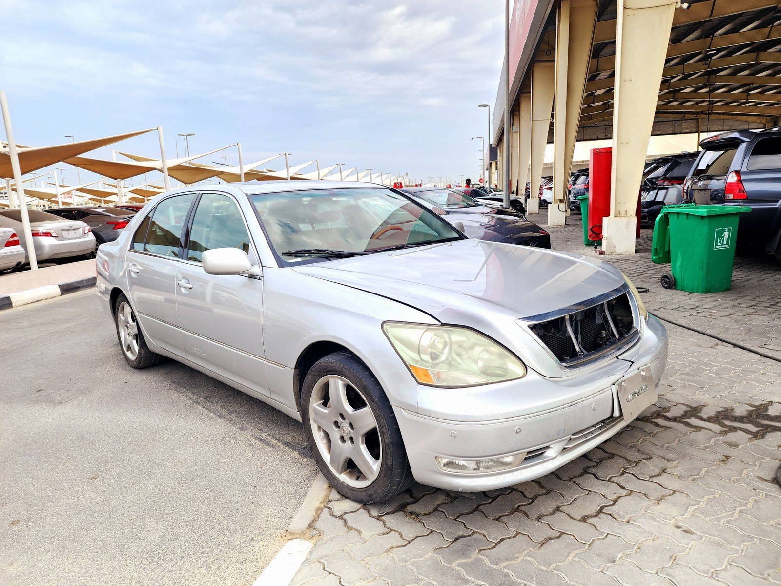 2005 LEXUS LS 430 — 225237 Miles — Lot 50179342 — Souq - Marhaba Auctions Used Cars - Image 5