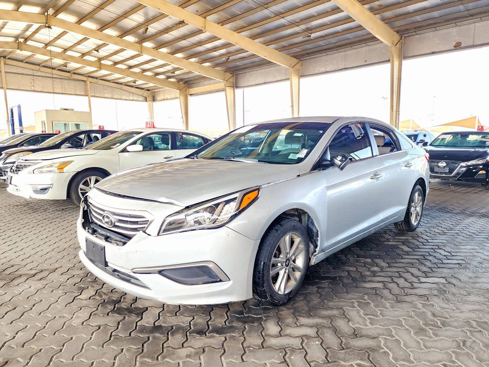 2017 HYUNDAI SONATA — 120441 Miles — Lot 80180 — Souq - Marhaba Auctions Used Cars - Image 5