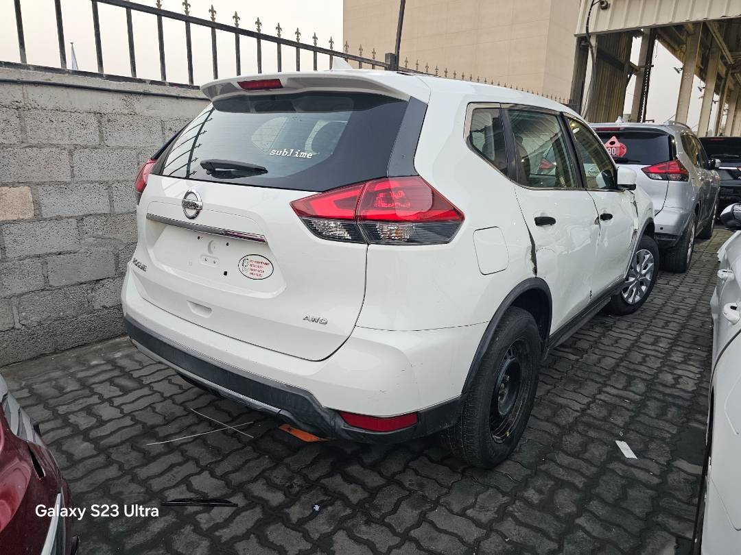 2018 NISSAN ROGUE — 176166 Miles — Lot 42665278 — Main - Marhaba Auctions Used Cars - Image 5